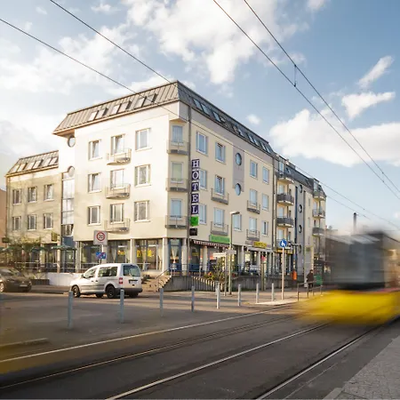 Pankow Hotel 3*